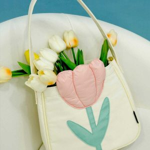 3d tulip flowers handbag   chic & crafted floral accessory 5824