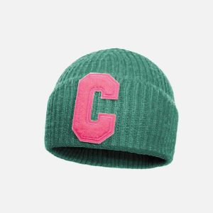 chic curled 'c' beanie   warm & iconic knit design 8860