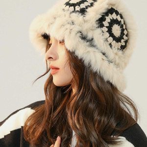 cute & youthful lion hat   iconic streetwear accessory 8977