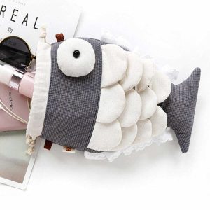 iconic 3d fish scales bag with quirky eyes   urban chic 5037