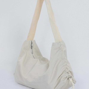 large capacity nylon bag   sleek & spacious urban carryall 4786