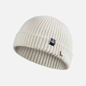retro buttons dome hat   knit & chic winter essential 1535